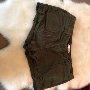 7 For All Mankind green khaki shorts